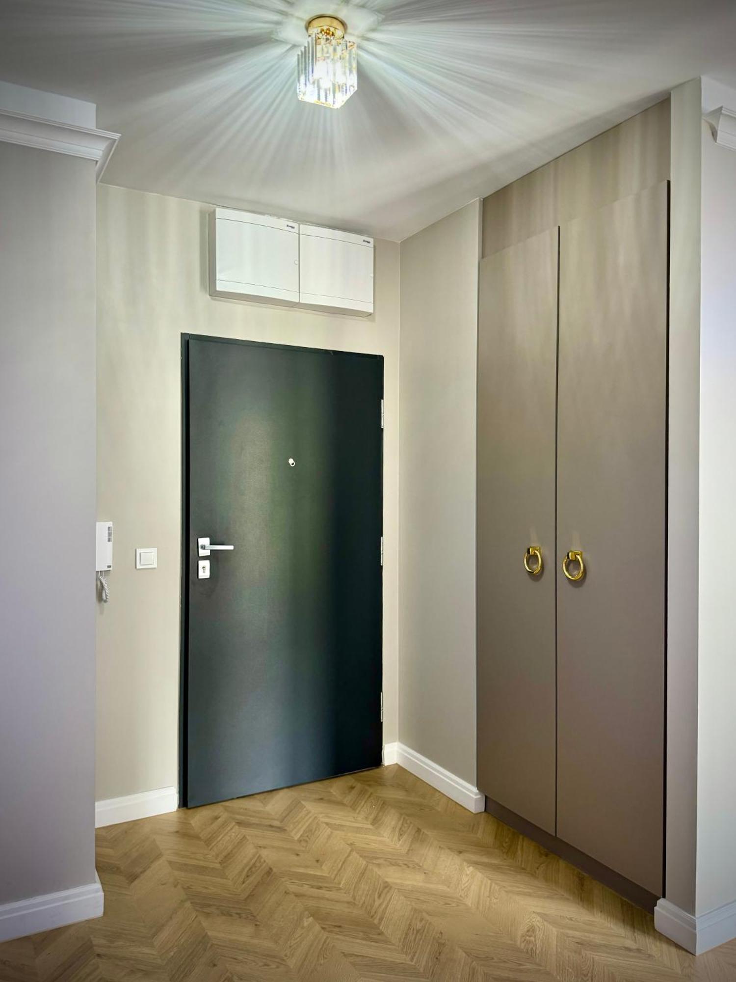 שצ'צ'ין Golden Park Aparthotel מראה חיצוני תמונה