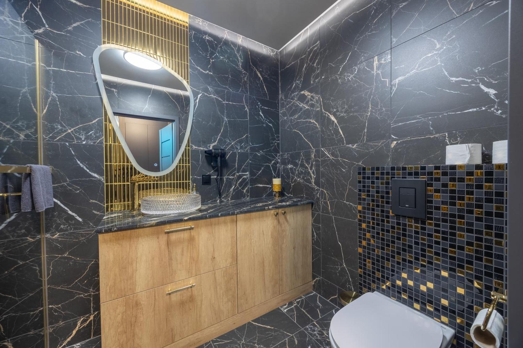 שצ'צ'ין Golden Park Aparthotel מראה חיצוני תמונה