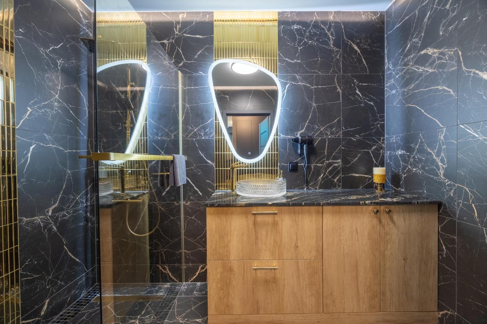 שצ'צ'ין Golden Park Aparthotel מראה חיצוני תמונה