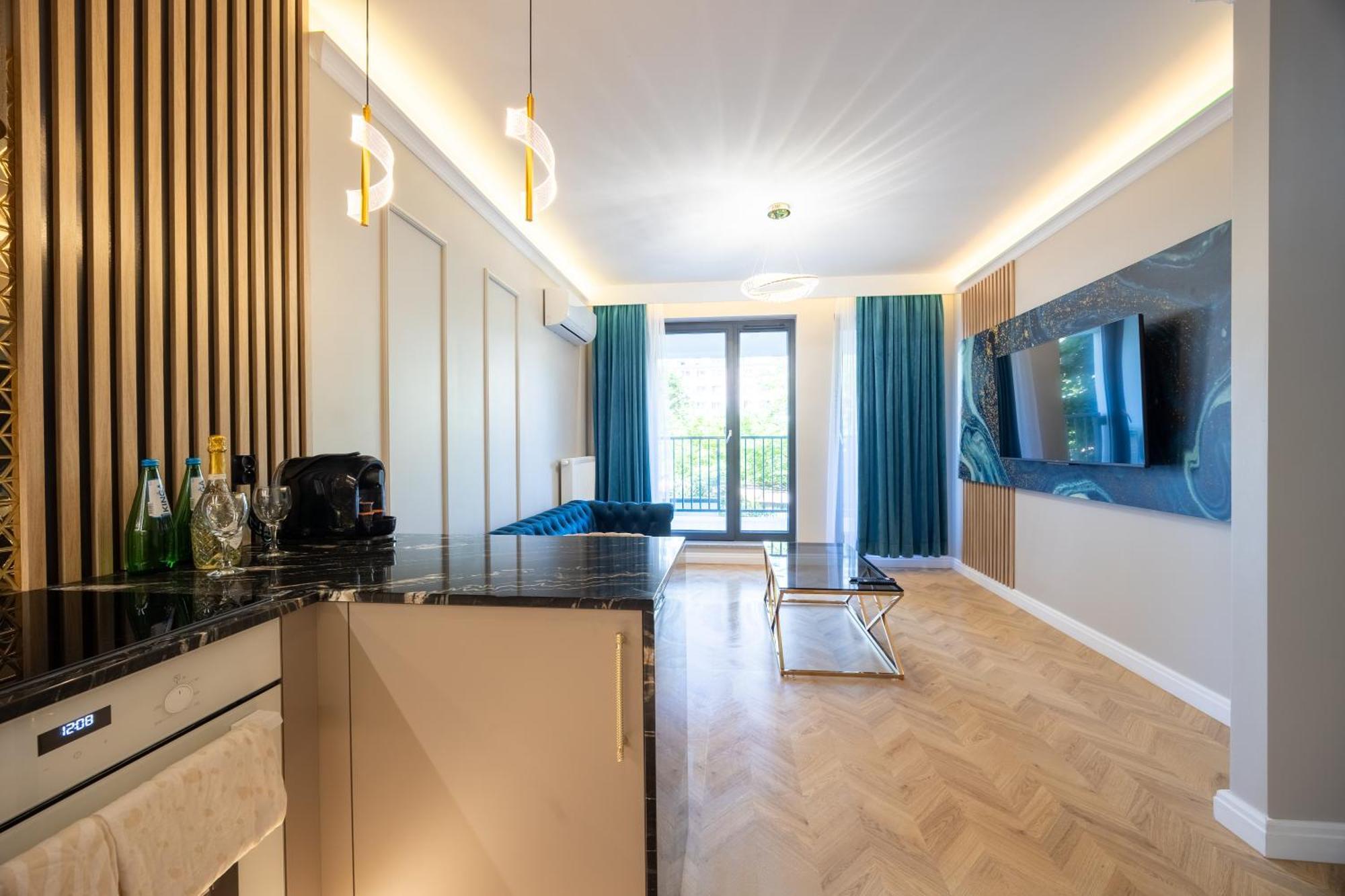 שצ'צ'ין Golden Park Aparthotel מראה חיצוני תמונה